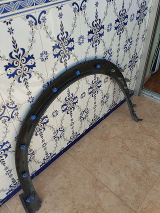 Moldura aleta delantera Peugeot 2008