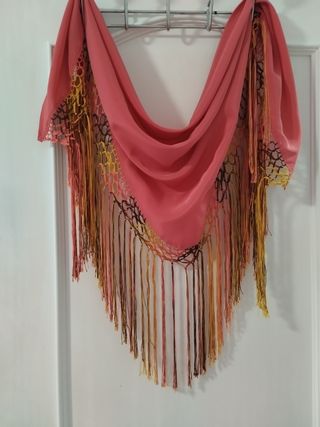 Cuatro mantoncillos flamenca para niñas.