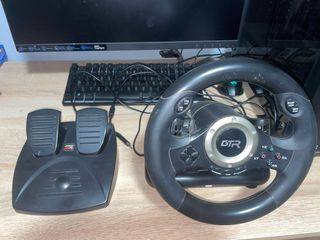 Volante y pedales GTR