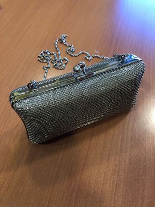 Bolso de mano con lentejuelas