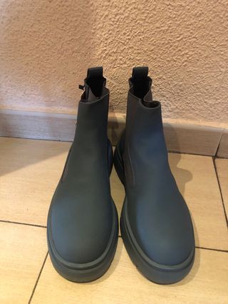 Botas Goma Zara - Talla 44