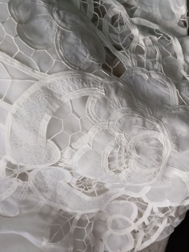 Mantel Bordado Antiguo