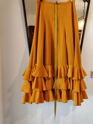 Falda flamenca de crepe