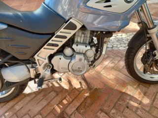 Moto BMW 650 Scarver