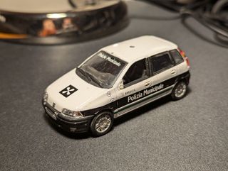 Modellino Polizia Municipale 1:43 Cararama