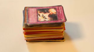 137 carte di Yu-Gi-Oh ITA