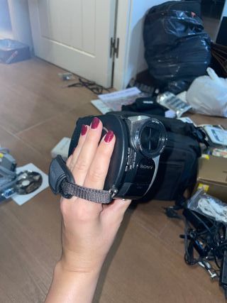 Videocámara Sony DCR-DVD 108