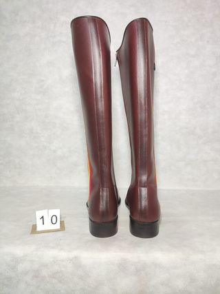 Botas camperas del 43