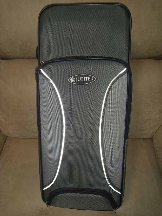 Saxofón Alto.Júpiter JAS 500Q