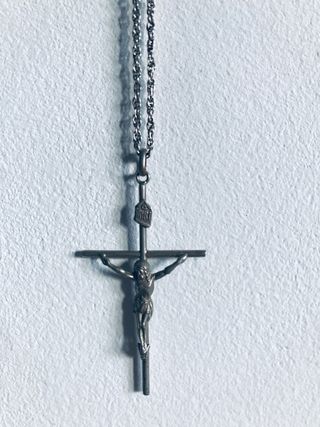 Cadena y Cruz de Plata