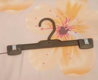 Lote 50 unids perchas de pinza. 28cm