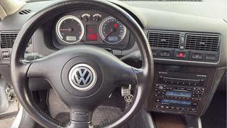Volkswagen Golf GTI TDI 150cv 6 velocidades