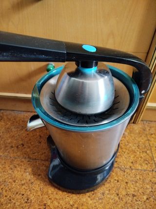 Exprimidor automático