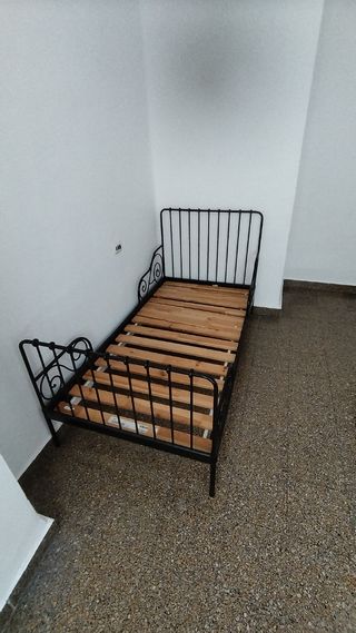 Cama: sommier+colchón extensible 
