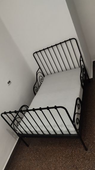 Cama: sommier+colchón extensible 
