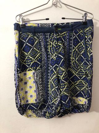 Bermudas Desigual