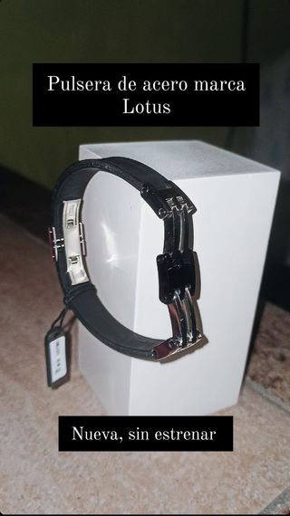 Pulsera de marca Lotus. Oferta. De Acero.