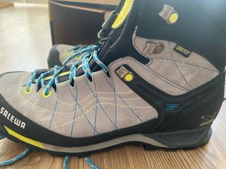 BOTAS SALEWA MUJER NIEVE