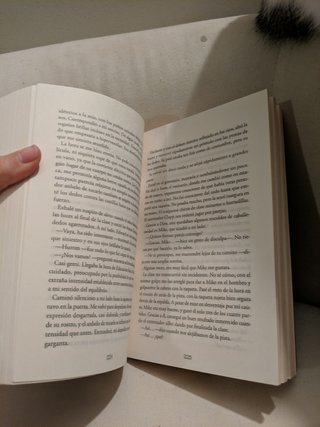 Crepúsculo (Saga Crepúsculo 1) (Spanish Edition)