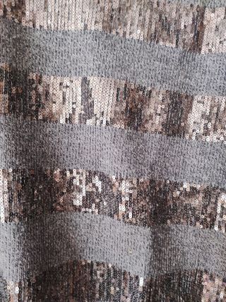 Sudadera de lentejuelas.
