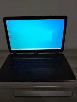 Portatil hp pavilion  17''