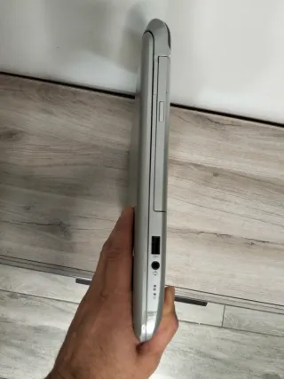 Portatil hp pavilion  17''