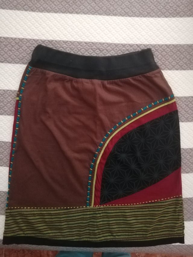 Falda étnica talla S