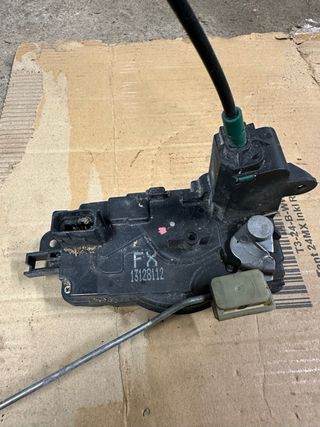 Cerraduda puerta Opel Astra H