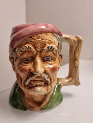 Caneca Antropomórfica "MAGROU"