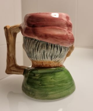 Caneca Antropomórfica "MAGROU"