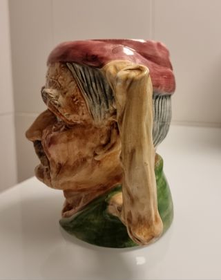 Caneca Antropomórfica "MAGROU"