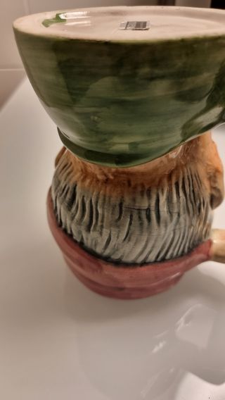 Caneca Antropomórfica "MAGROU"