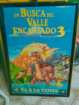 CUADRO CON POSTER
