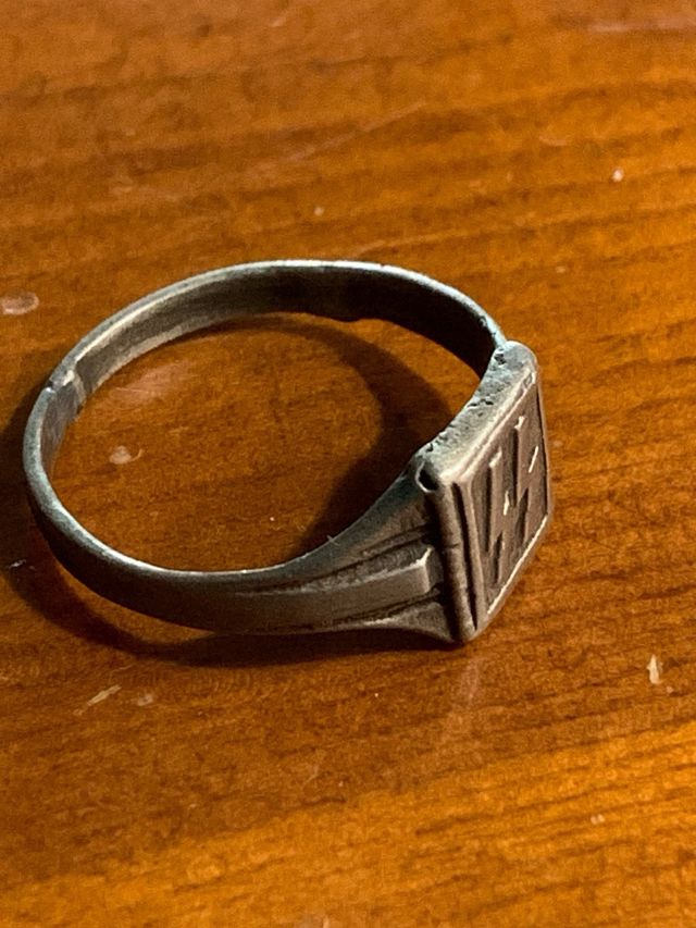 Anello militare tedesco in argento