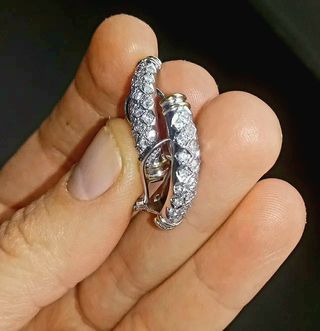 Pendientes de oro con diamantes