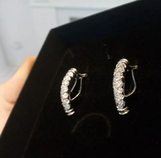 Pendientes de oro con diamantes