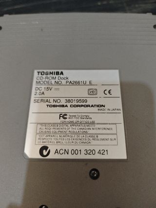 Toshiba 300CT + Dock..... Piezas..