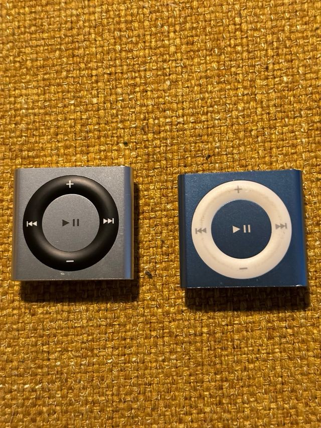 lotto 1 Ipod 2 I pod shuffle accessorio radio