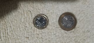 Lote de dos monedas inglesas.