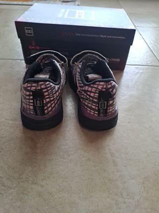 Scarpa bambina n.30 Enrico coveri