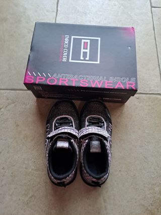 Scarpa bambina n.30 Enrico coveri