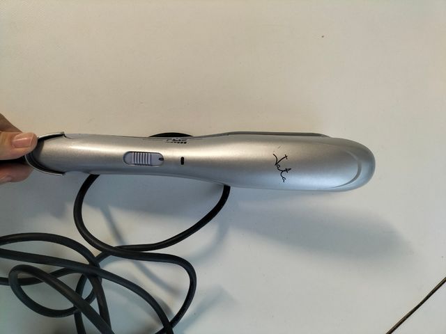 Plancha de pelo jata