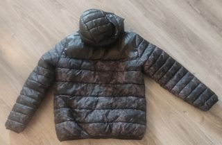 Cazadora niño negra. Talla L