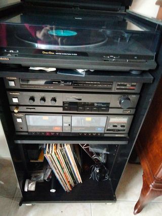 Equipo de sonido techenis, Panasonic.