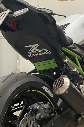 Paso de rueda Kawasaki Z900
