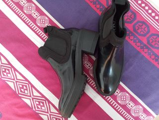 Botin negro nuevo