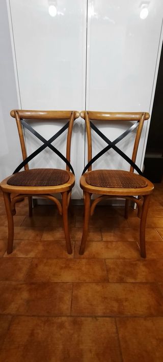 Sillas estilo thonet