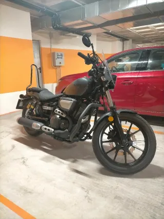 Yamaha Bolt. XV 950.