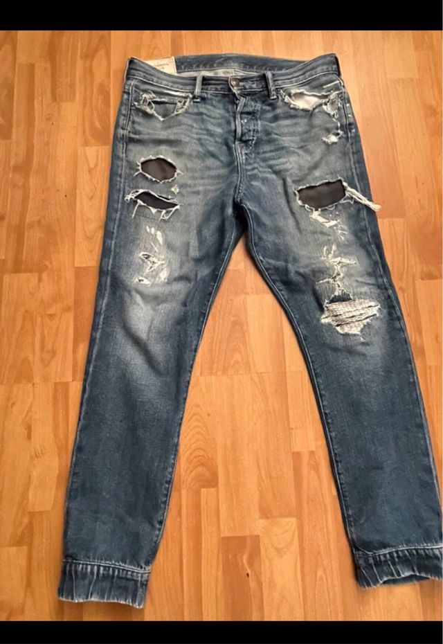 Jeans Abercrombie & Fitch