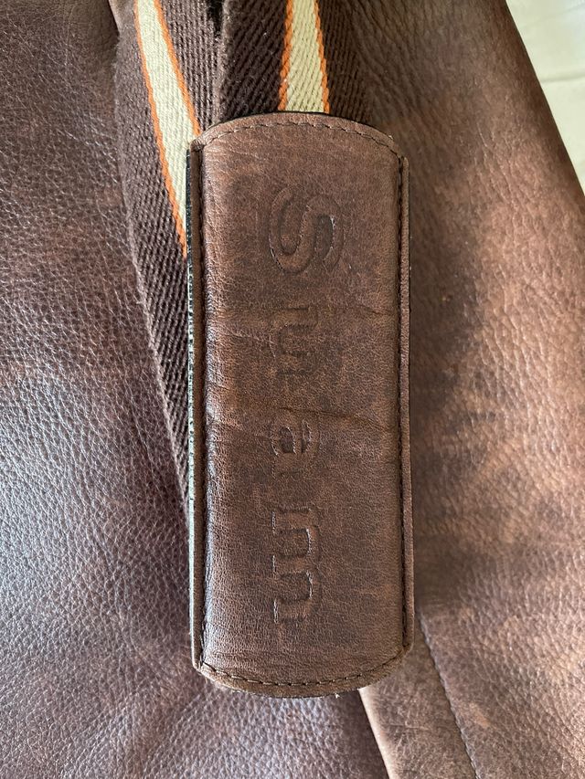 BOLSA BANDOLERA DE PIEL